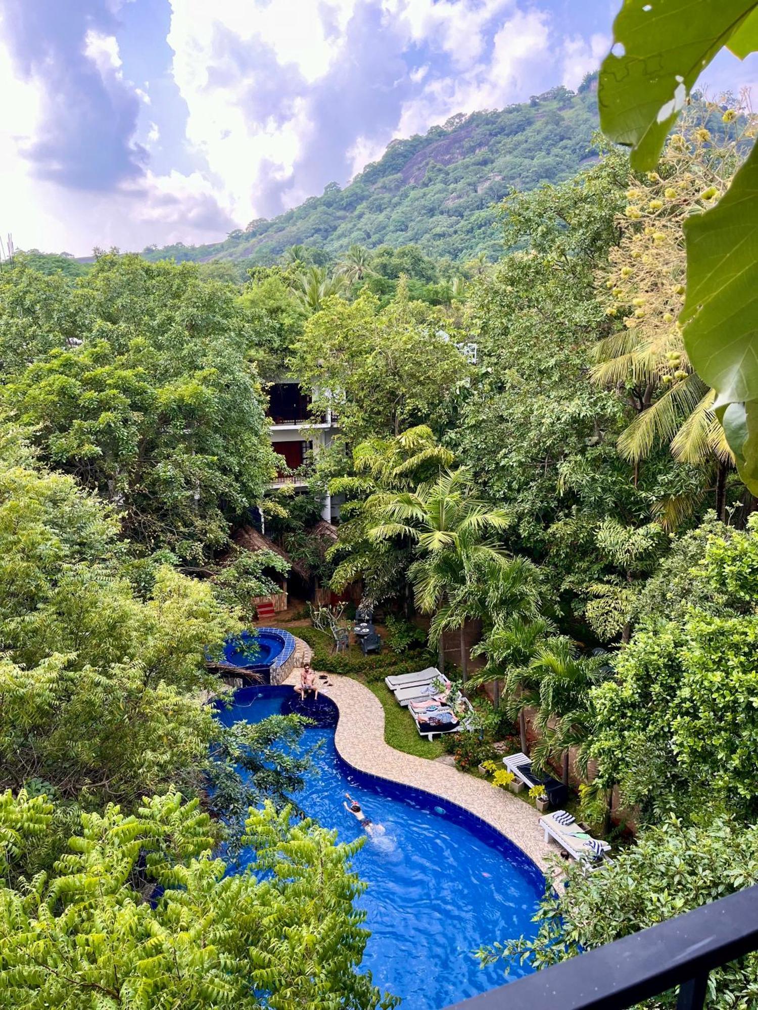 Sundaras Infinity Jungle Resort Dambulla Exterior foto